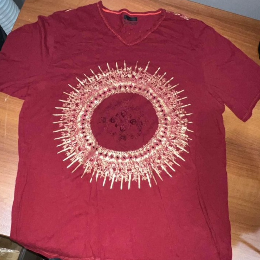 International Concepts Large
Shirt